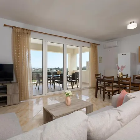Altamira One - 1st Floor, 8 People, Veranda With Views * Kalpaki (Zakynthos)