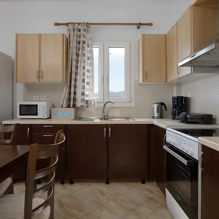 Altamira One - 1st Floor, 8 People, Veranda With Views Kalpaki (Zakynthos)