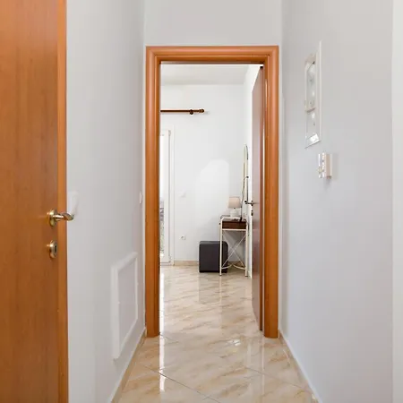 Altamira One - 1st Floor, 8 People, Veranda With Views Apartmán Kalpaki (Zakynthos)