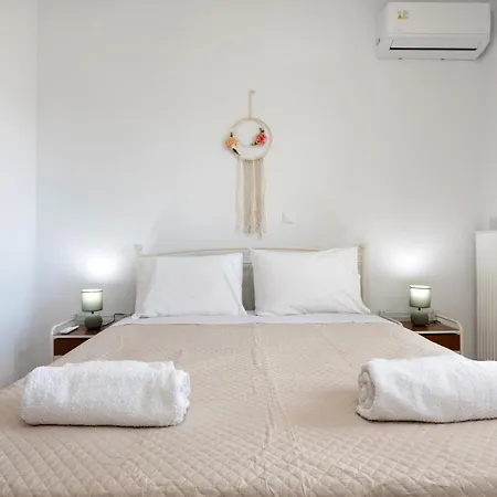 Altamira One - 1st Floor, 8 People, Veranda With Views Kalpaki (Zakynthos)