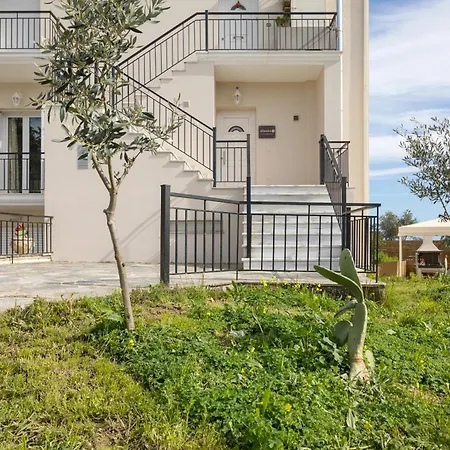 Altamira One - 1st Floor, 8 People, Veranda With Views Kalpaki (Zakynthos)
